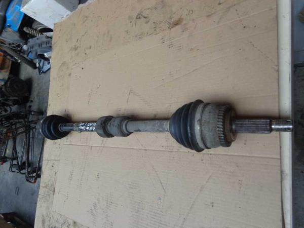 CARDAN DROIT HYUNDAI I30/KIA CEED, PRO CEED 1.6CRDI/2.0CRDI 2006+ - Vue 1